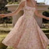 Adabella Midi-Sommerkleid aus Baumwolle mit Neckholder und rosa Wiesenblumen-Print