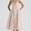 Adabella Midi-Sommerkleid aus Baumwolle mit Neckholder und rosa Wiesenblumen-Print