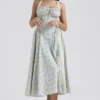 Adabella Midi-Sommerkleid aus Baumwolle mit Vintage-Blumenprint in zartem Blau