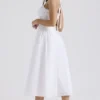 Adabella Weißes Baumwoll-Halter-Sommerkleid Adabella Weißes Baumwoll-Halter-Sommerkleid