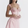 Adriana – Minikleid aus Satin und Spitze Adriana – Minikleid aus Satin und Spitze