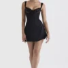 Adriana – Minikleid aus schwarzem Satin und Spitze Adriana – Minikleid aus schwarzem Satin und Spitze