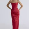 Adrienne – scharlachrotes, trägerloses Satinkleid