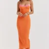 Aiza Flame Orange Maxikleid Aiza Flame Orange Maxikleid