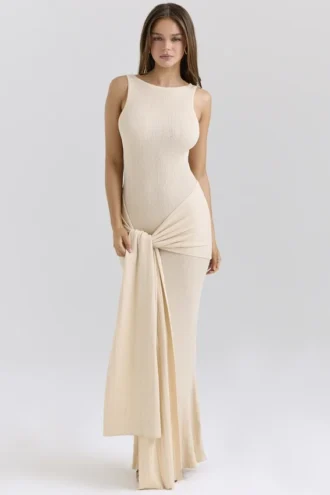 Akaia Champagne Wasserfall-Maxikleid