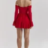 Alana Scarlet Off-Shoulder-Kleid Alana Scarlet Off-Shoulder-Kleid
