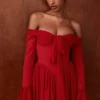 Alana Scarlet Off-Shoulder-Kleid Alana Scarlet Off-Shoulder-Kleid