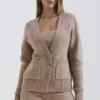 Alara Barley Chunky Strickjacke aus Naturwolle Alara Barley Chunky Strickjacke aus Naturwolle