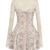 Alice Vintage-Minikleid aus cremefarbener Spitze Alice Vintage-Minikleid aus cremefarbener Spitze
