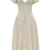 Amaya Midi-Kleid in Creme-Tea mit Broderie Anglais Amaya Midi-Kleid in Creme-Tea mit Broderie Anglais