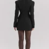 Amia Schwarzes Blazer-Minikleid Amia Schwarzes Blazer-Minikleid