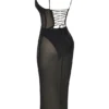 Amirah – Schwarzes Midi-Kleid mit Kristallverzierung Amirah – Schwarzes Midi-Kleid mit Kristallverzierung