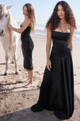 Anabella – Schwarzes Maxikleid mit Schnürung