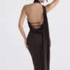 Angelina Midi-Kleid mit Wickelhalsausschnitt in Schokoladenbraun Angelina Midi-Kleid mit Wickelhalsausschnitt in Schokoladenbraun