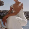 Antonella – Weißes Maxikleid aus gerafftem Mesh Antonella – Weißes Maxikleid aus gerafftem Mesh
