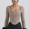Antonia Braunes Korsetts-Oberteil mit Puppytooth-Muster Antonia Braunes Korsetts-Oberteil mit Puppytooth-Muster