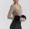 Antonia Braunes Korsetts-Oberteil mit Puppytooth-Muster Antonia Braunes Korsetts-Oberteil mit Puppytooth-Muster