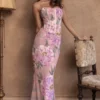 Antonina Rosa Maxikleid mit Blumenmuster als Korsett Antonina Rosa Maxikleid mit Blumenmuster als Korsett