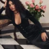 Arabella – Schwarzes Samt-Korsetts-Kleid Arabella – Schwarzes Samt-Korsetts-Kleid