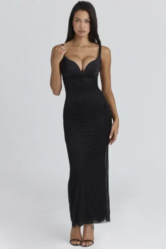 Ari Schwarzes, handbesticktes Maxikleid – Limited Edition