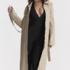 Ariel Beige Trenchcoat aus veganem Leder Ariel Beige Trenchcoat aus veganem Leder