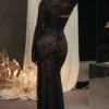 Artemis – Schwarzes Maxikleid aus Spitze Artemis – Schwarzes Maxikleid aus Spitze