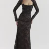 Artemis – Schwarzes Maxikleid aus Spitze Artemis – Schwarzes Maxikleid aus Spitze