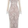 Artemis Vintage-Maxikleid aus cremefarbener Spitze Artemis Vintage-Maxikleid aus cremefarbener Spitze