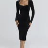 Asha Midi-Kleid aus schwarzem Samt Asha Midi-Kleid aus schwarzem Samt