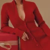 Aubrey Rote Strickjacke aus reiner Schurwolle Aubrey Rote Strickjacke aus reiner Schurwolle