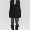 Aubrey – Strickjacke aus schwarzer Wolle als Kleid Aubrey – Strickjacke aus schwarzer Wolle als Kleid