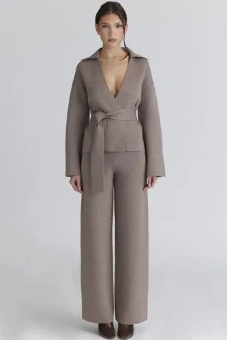 Avery Taupe Wollhose mit weitem Bein