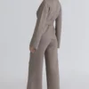 Avery Taupe Wollhose mit weitem Bein Avery Taupe Wollhose mit weitem Bein