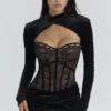 Ayana Schwarzes Maxikleid aus Spitze + Boleros Ayana Schwarzes Maxikleid aus Spitze + Boleros