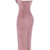 Azalea Midi-Kleid aus zartrosa Samt Azalea Midi-Kleid aus zartrosa Samt
