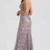 Azzurra Eisblaues Godet-Abendkleid aus Spitze Azzurra Eisblaues Godet-Abendkleid aus Spitze