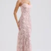 Azzurra – Rosafarbenes Godet-Abendkleid aus Spitze Azzurra – Rosafarbenes Godet-Abendkleid aus Spitze