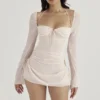 Baby Pink Quartz Chiffon Cutout Halter Mini-Kleid Baby Pink Quartz Chiffon Cutout Halter Mini-Kleid