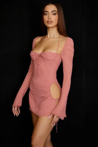 Babyrosa Chiffon-Mini-Kleid mit Cut-outs und Neckholder