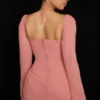 Babyrosa Chiffon-Mini-Kleid mit Cut-outs und Neckholder Babyrosa Chiffon-Mini-Kleid mit Cut-outs und Neckholder