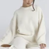 Bear Ivory Wollpullover mit grobem Strickmuster Bear Ivory Wollpullover mit grobem Strickmuster