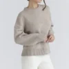 Bear Oatmeal Wollpullover mit grobem Strickmuster Bear Oatmeal Wollpullover mit grobem Strickmuster