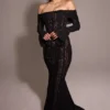 Belle Schwarzes schulterfreies Floral-Spitze-Maxikleid Belle Schwarzes schulterfreies Floral-Spitze-Maxikleid