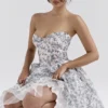 Bennett Englisches Porzellan-Print-Trägerloses Sommerkleid Bennett Englisches Porzellan-Print-Trägerloses Sommerkleid