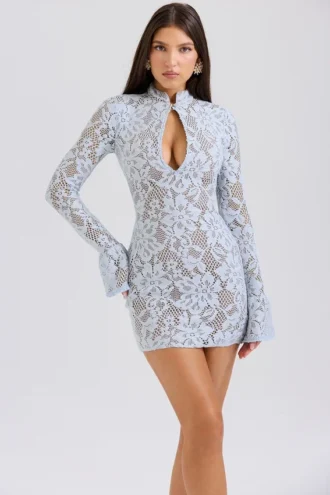 Brianna Bluebell Minikleid aus Spitze mit Schlüssellochausschnitt