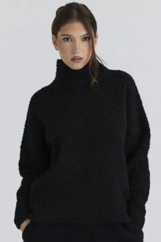 Brooklyn Schwarzer Bouclé-Strick-Pullover