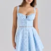 Calia Blaues Minikleid aus Stretch-Baumwolle mit Blumenprint Calia Blaues Minikleid aus Stretch-Baumwolle mit Blumenprint