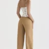 Cameron Caramel – Lässige, maßgeschneiderte Hose Cameron Caramel – Lässige, maßgeschneiderte Hose