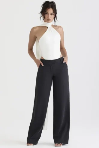 Cameron Graue Hose in lockerer Passform