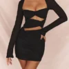 Camille – Schwarzes Minikleid aus echter Seide mit Cut-outs Camille – Schwarzes Minikleid aus echter Seide mit Cut-outs